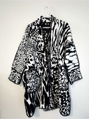 Rara Avis by Iris Apfel Open Drape Animal Print Cardigan in Black & White XS